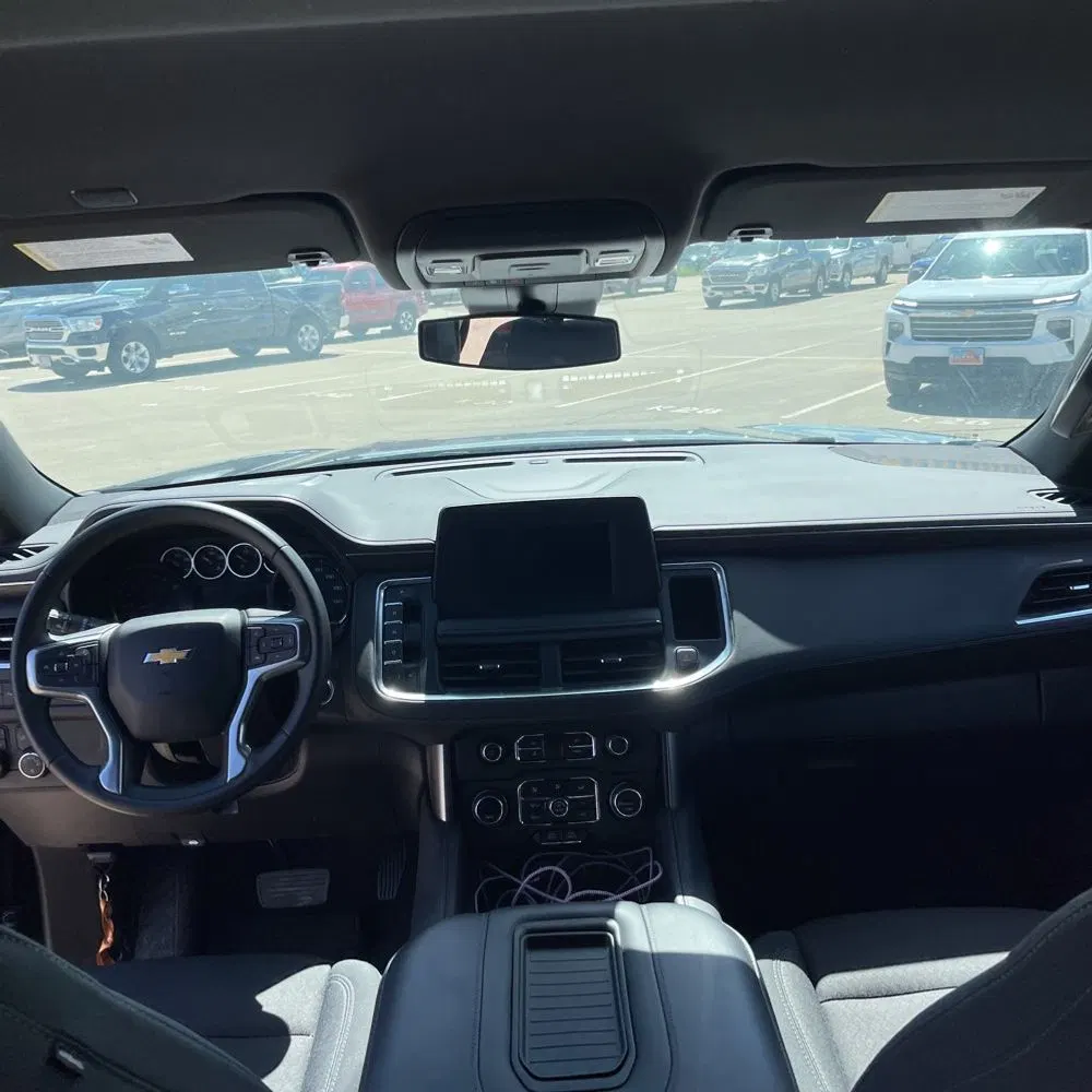 2024 Chevrolet Suburban LS