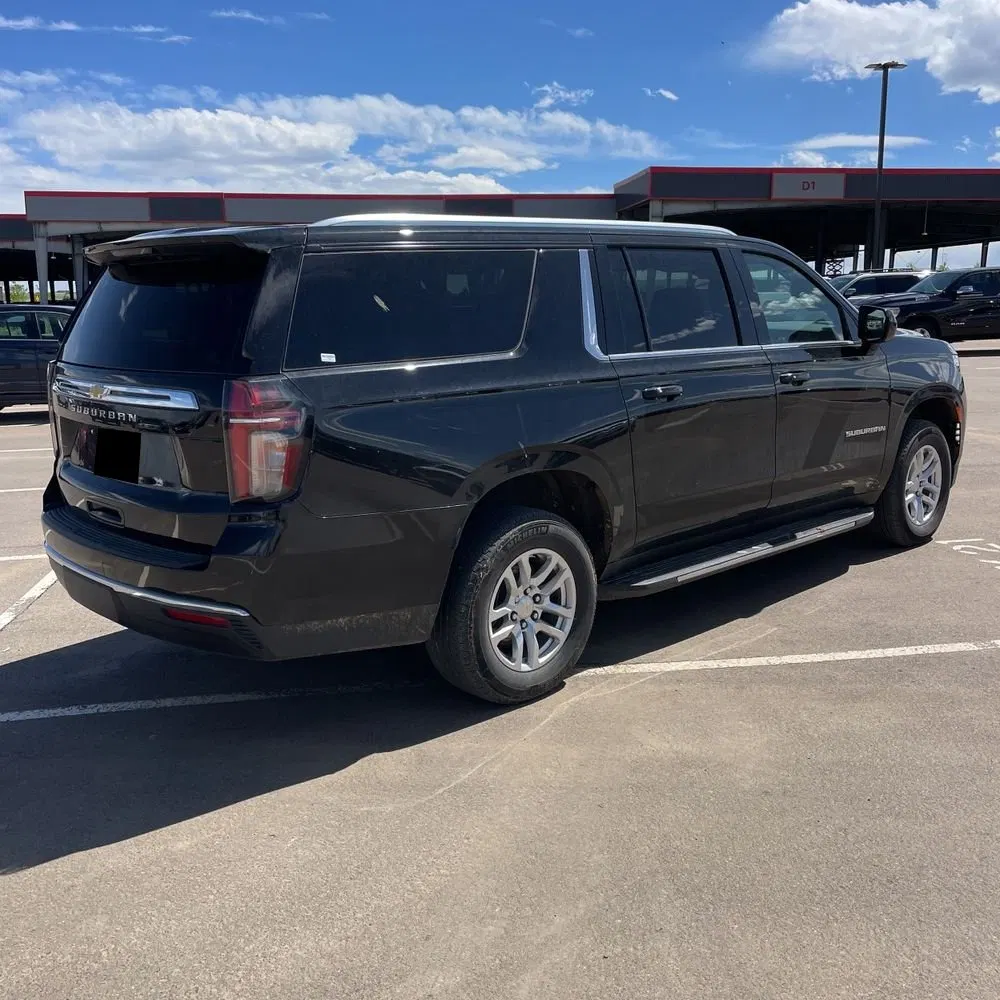 2024 Chevrolet Suburban LS