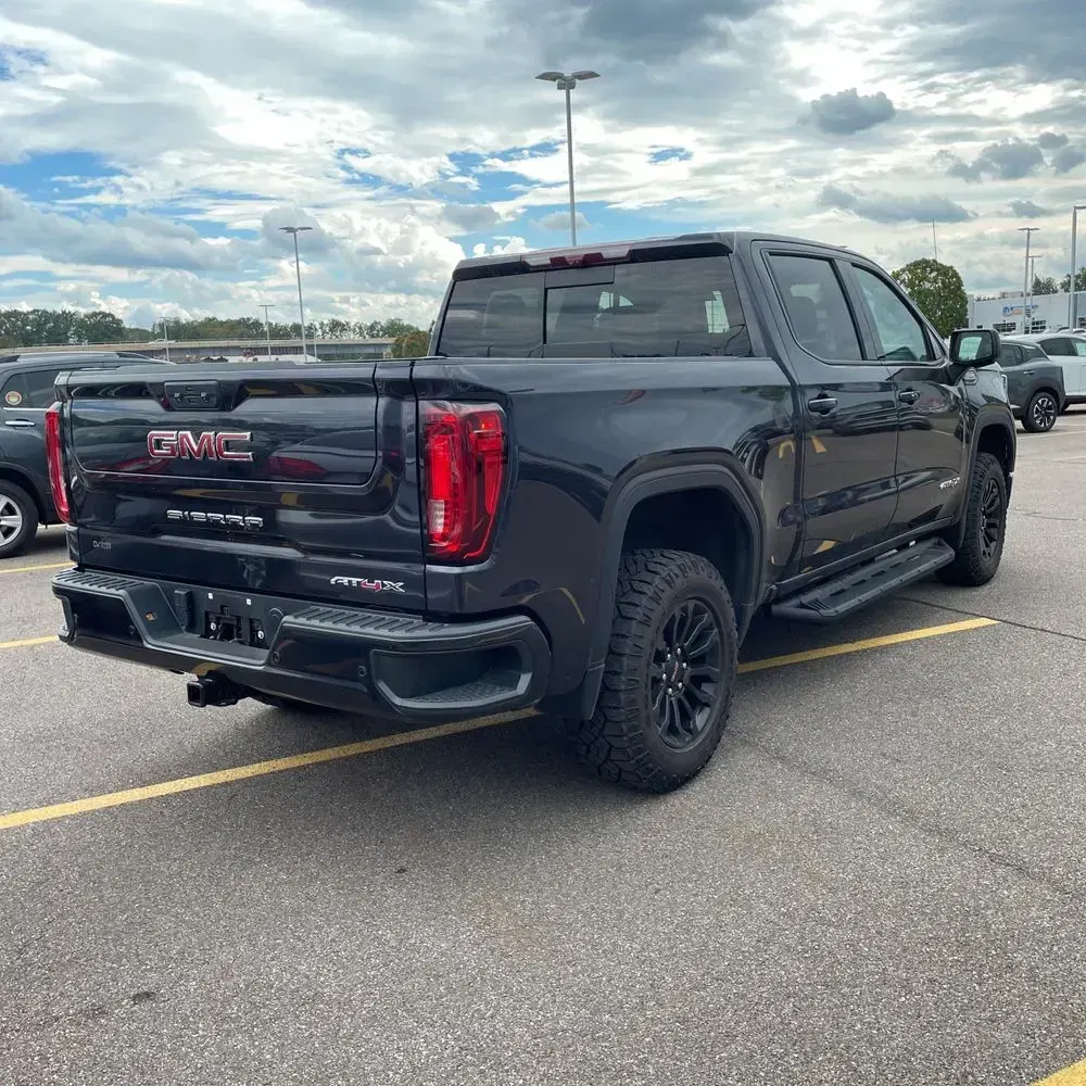 2022 GMC Sierra 1500 AT4X