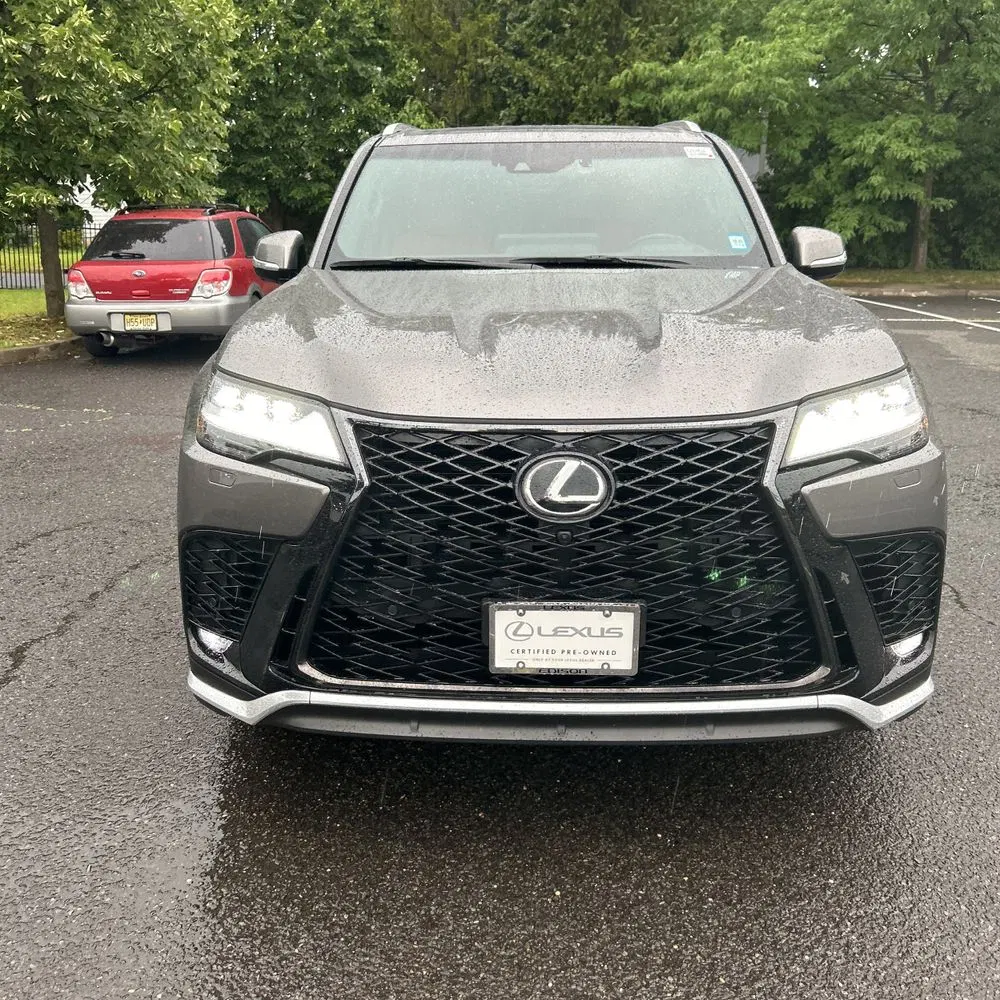 2023 Lexus LX 600 F SPORT Handling