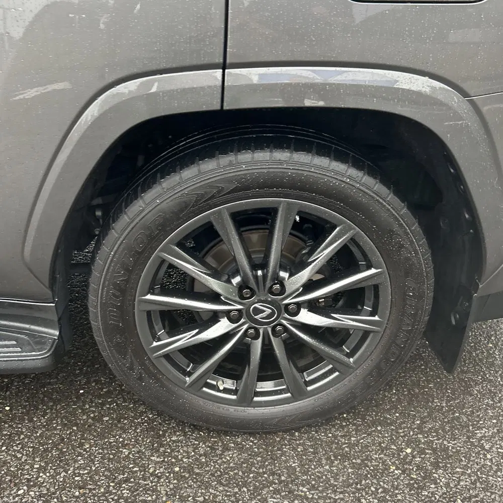 2023 Lexus LX 600 F SPORT Handling