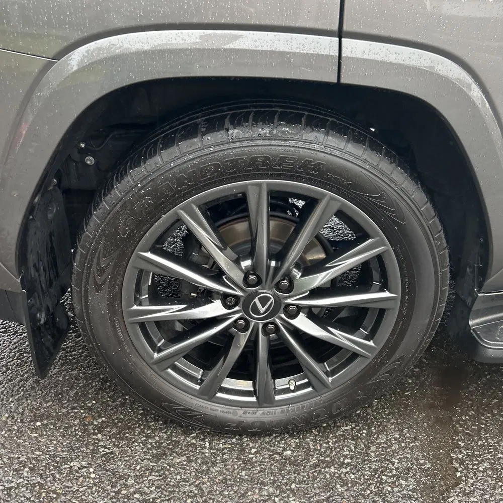 2023 Lexus LX 600 F SPORT Handling