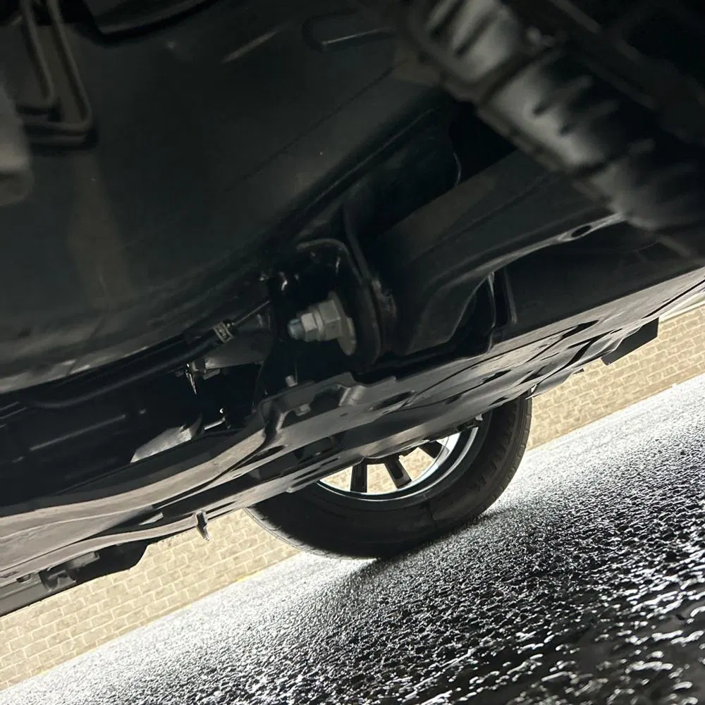 2023 Lexus LX 600 F SPORT Handling