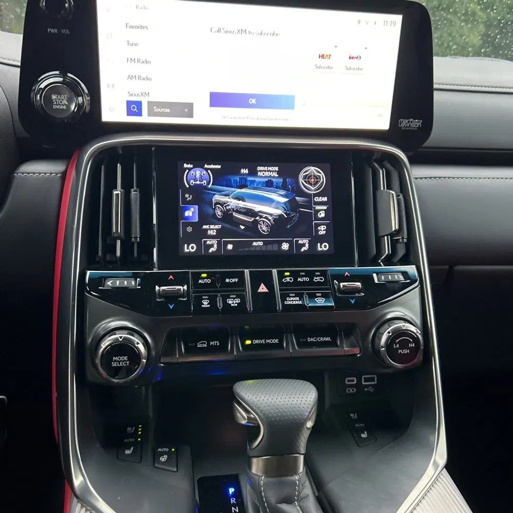 2023 Lexus LX 600 F SPORT Handling