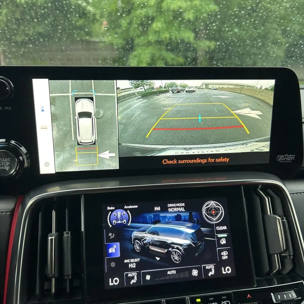 2023 Lexus LX 600 F SPORT Handling