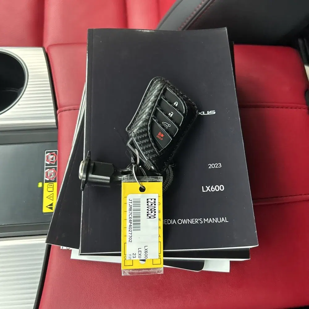 2023 Lexus LX 600 F SPORT Handling