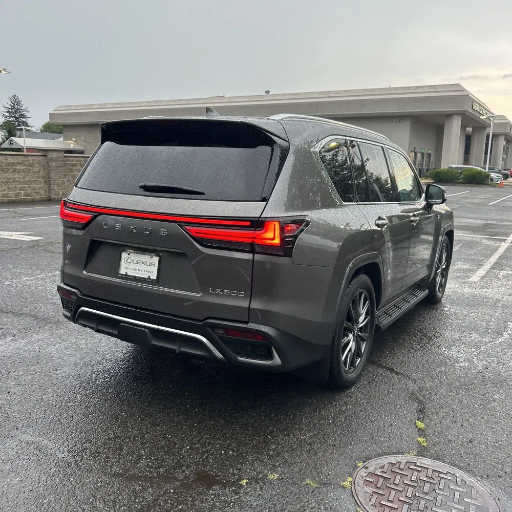 2023 Lexus LX 600 F SPORT Handling