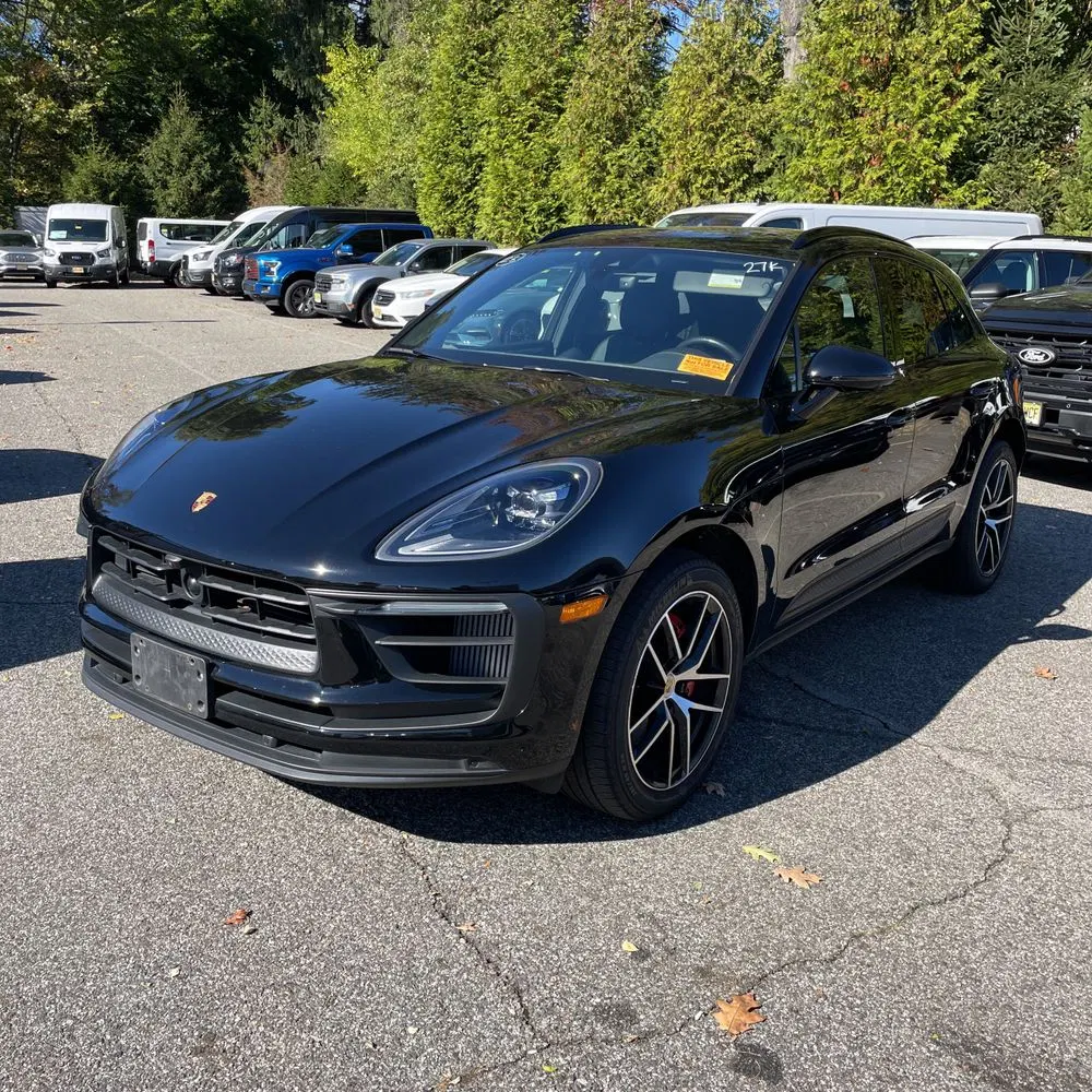 2023 Porsche Macan S