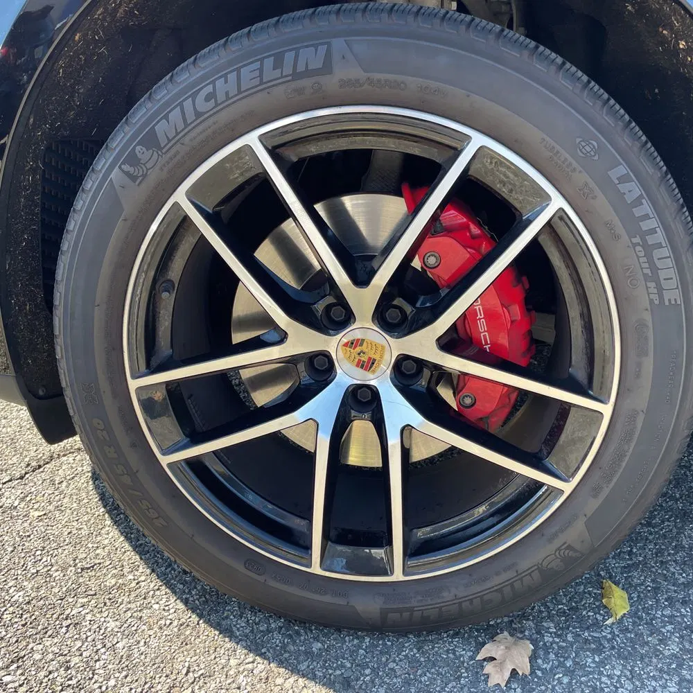2023 Porsche Macan S