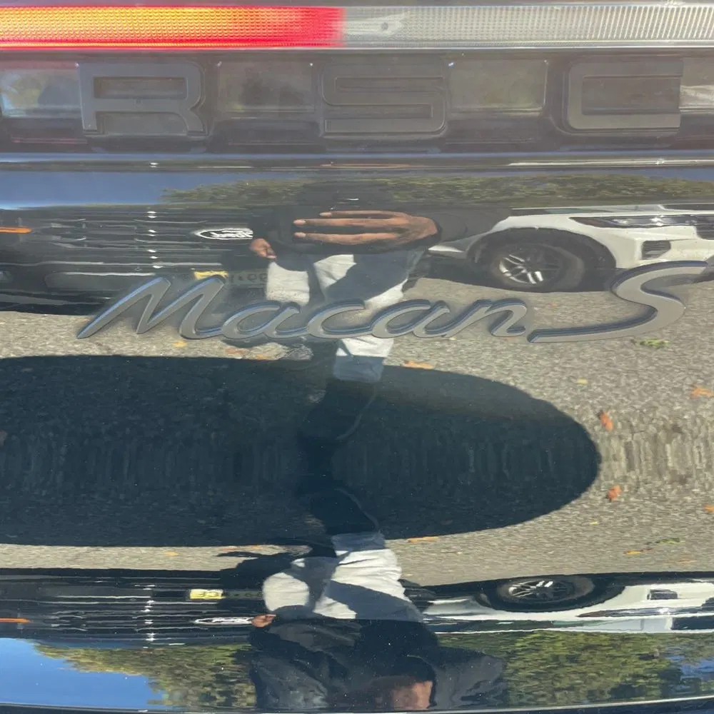 2023 Porsche Macan S