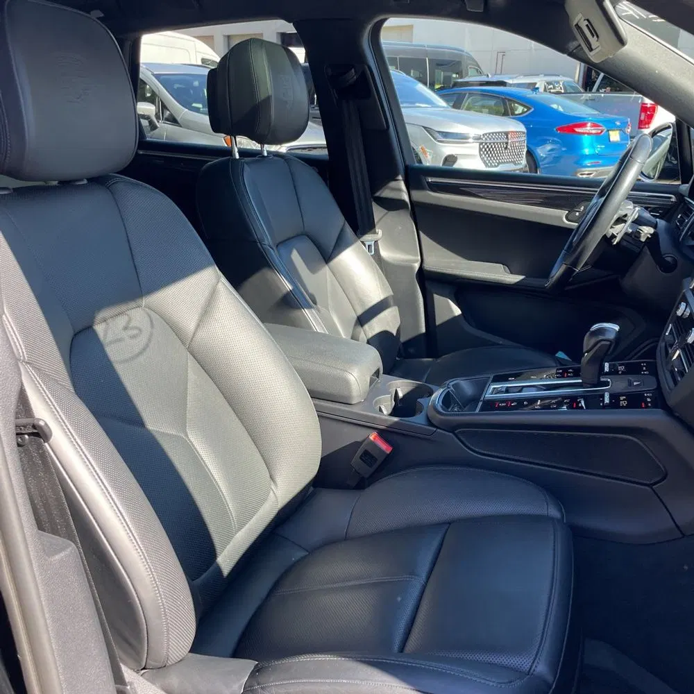 2023 Porsche Macan S
