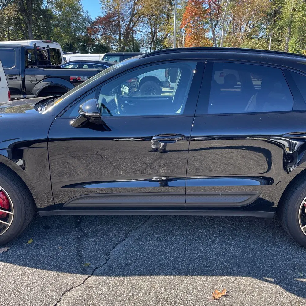 2023 Porsche Macan S