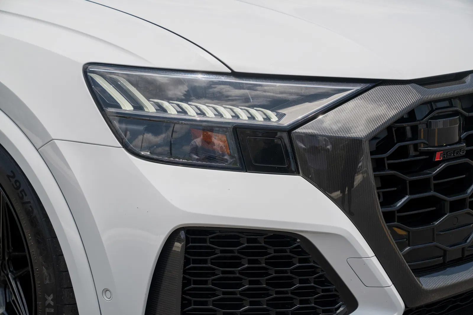 2023 Audi RS Q8 - 591-hp Twin-Turbo V8, Highly Equipped, AWD, Some Modifications