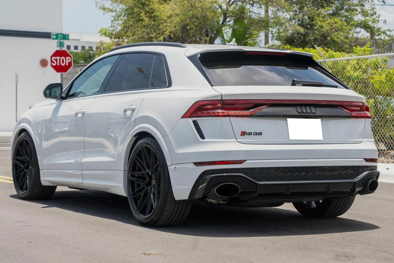 2023 Audi RS Q8 - 591-hp Twin-Turbo V8, Highly Equipped, AWD, Some Modifications