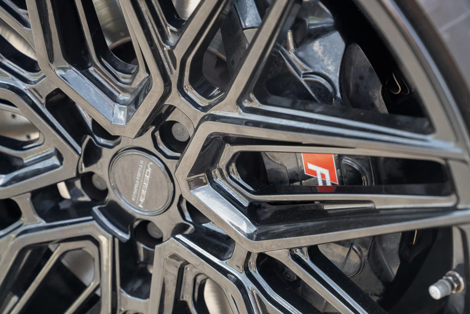 2023 Audi RS Q8 - 591-hp Twin-Turbo V8, Highly Equipped, AWD, Some Modifications