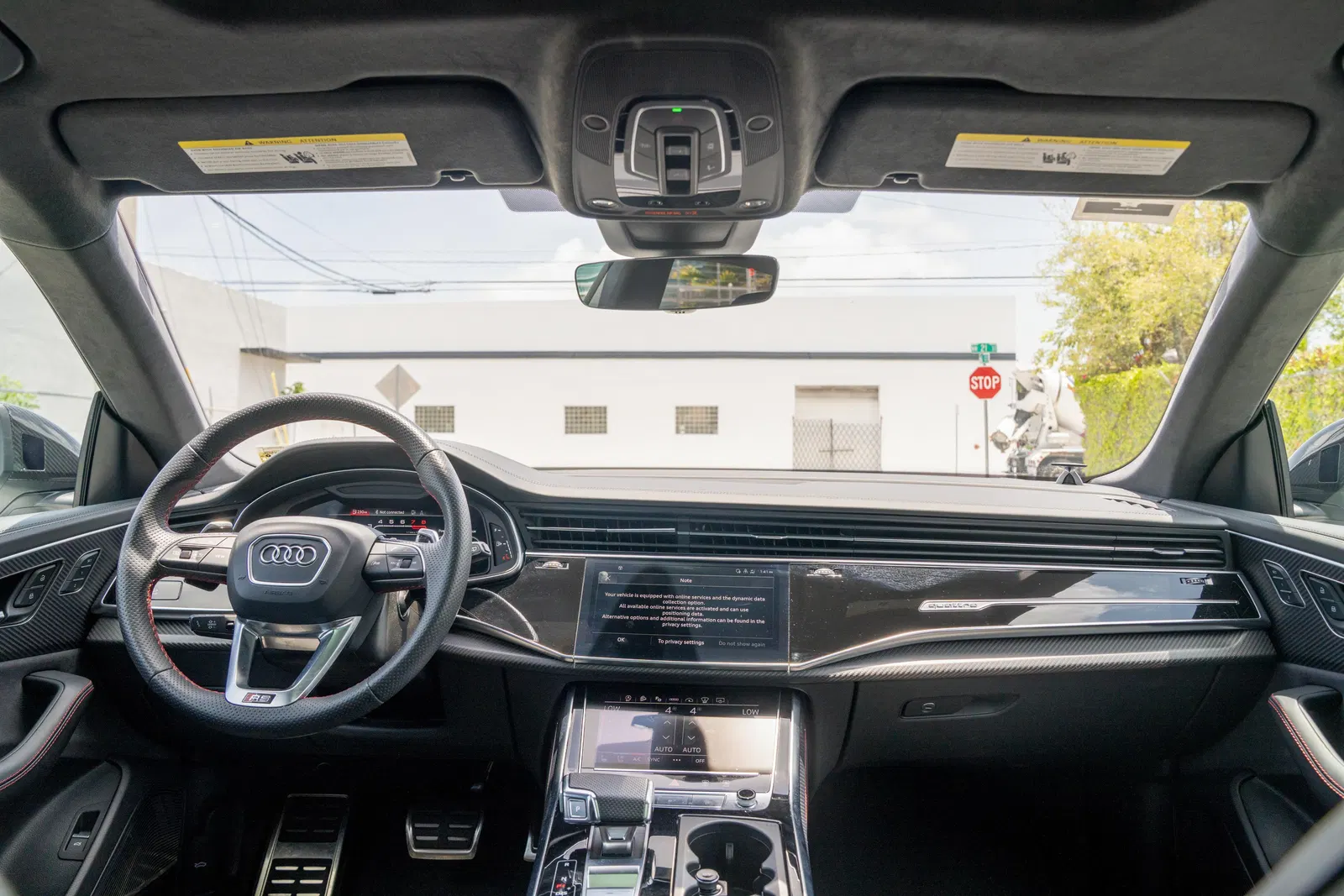 2023 Audi RS Q8 - 591-hp Twin-Turbo V8, Highly Equipped, AWD, Some Modifications