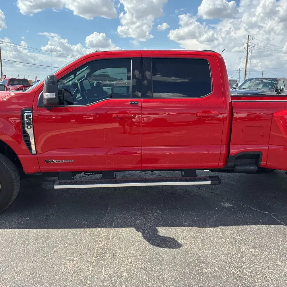 2025 Ford F-350 Super Duty Lariat
