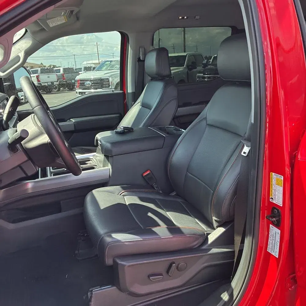 2025 Ford F-350 Super Duty Lariat