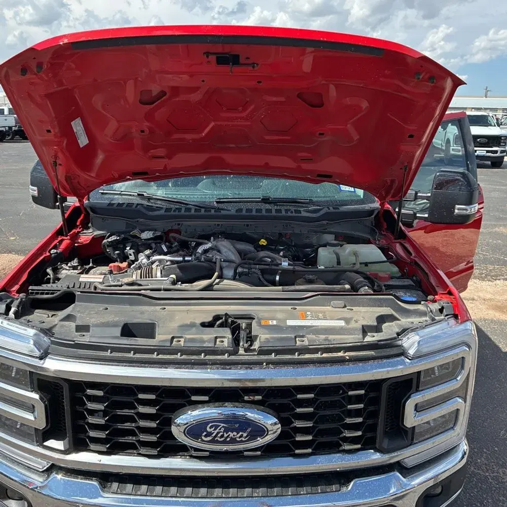 2025 Ford F-350 Super Duty Lariat