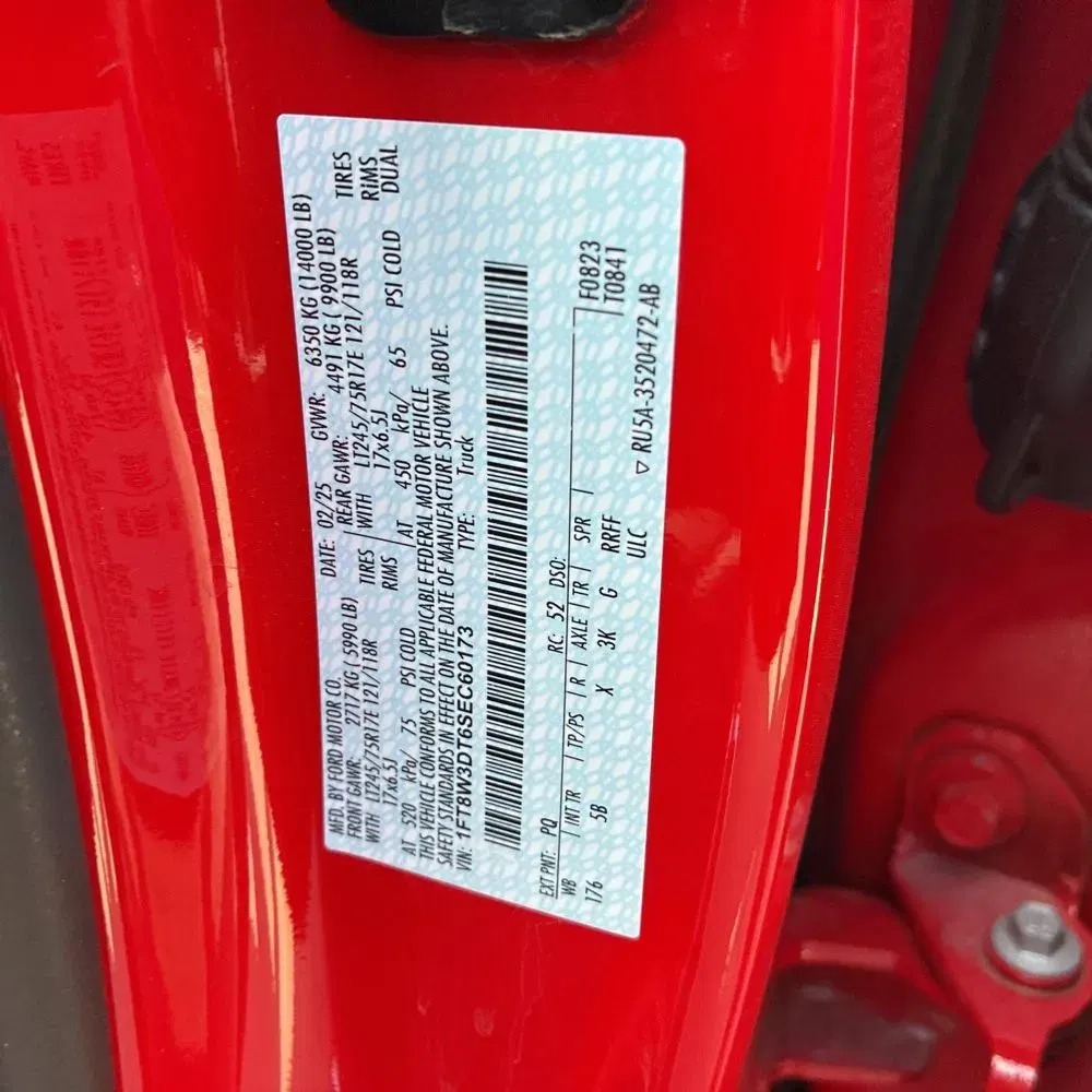 2025 Ford F-350 Super Duty Lariat