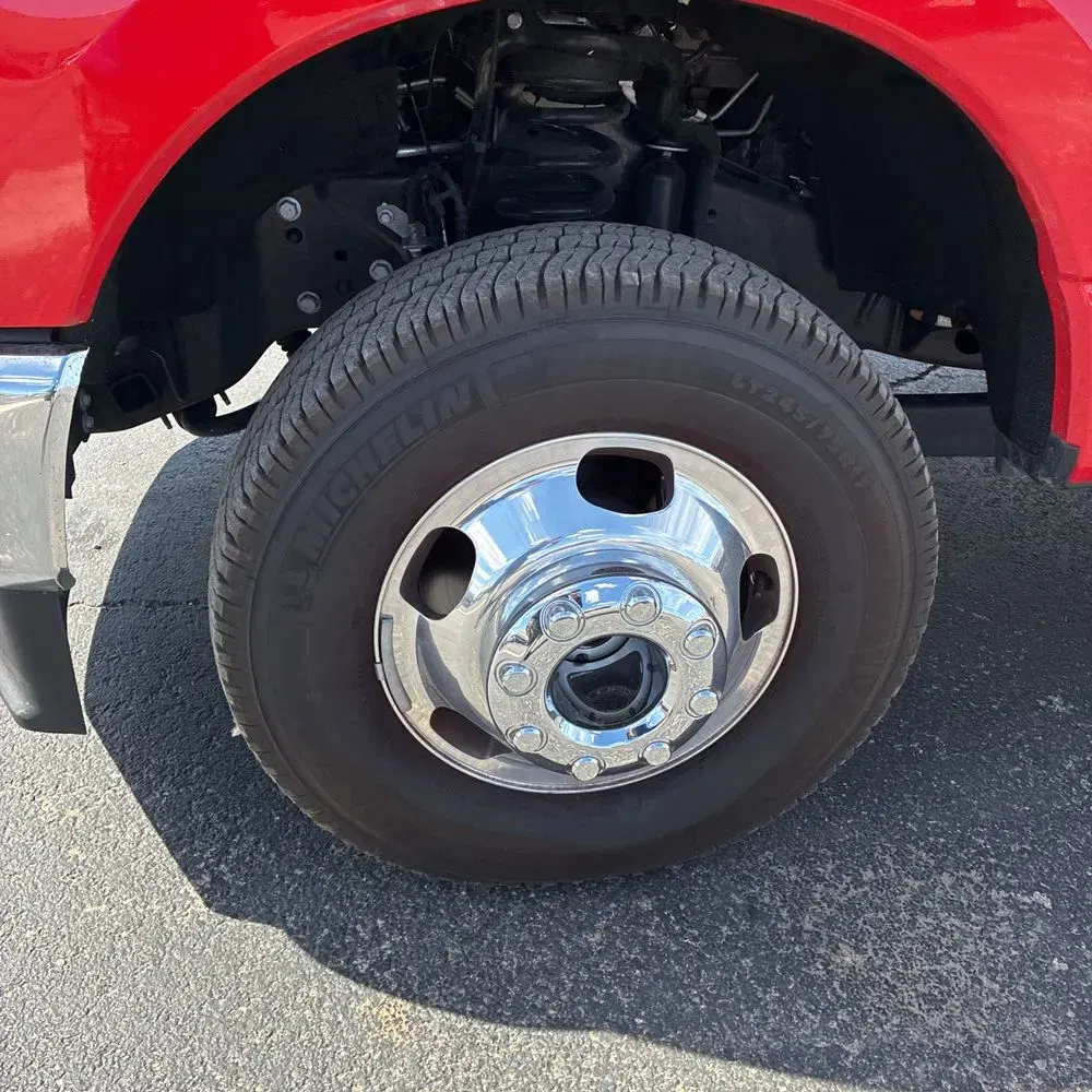 2025 Ford F-350 Super Duty Lariat