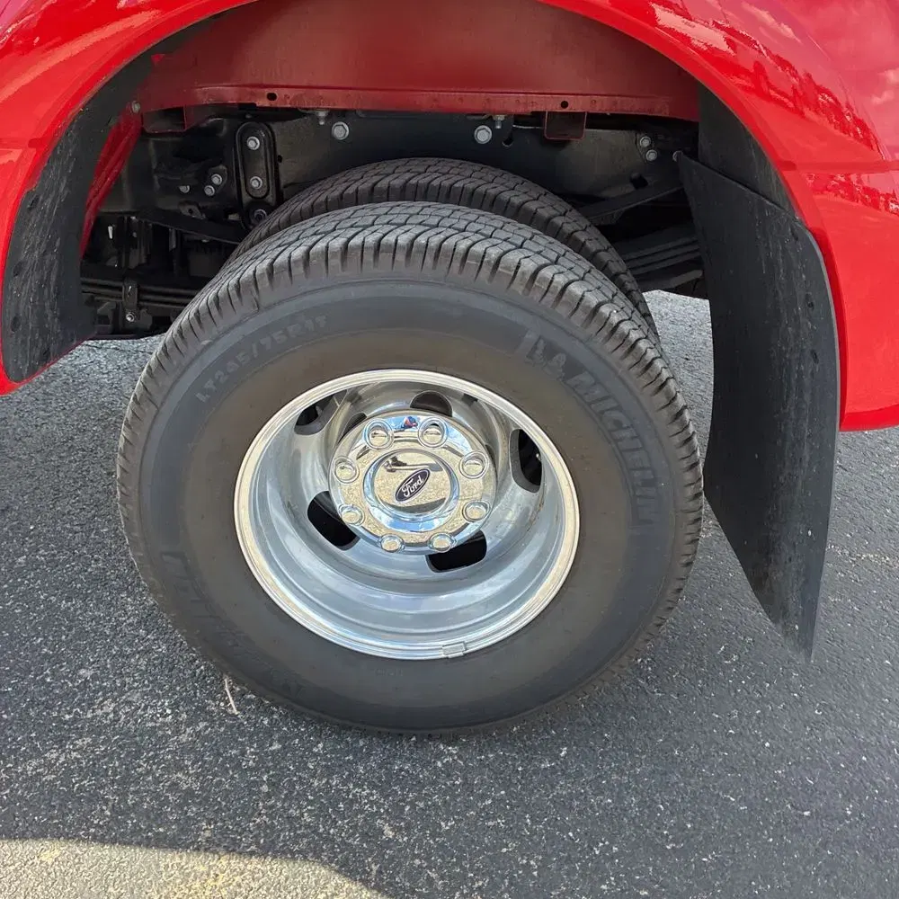 2025 Ford F-350 Super Duty Lariat