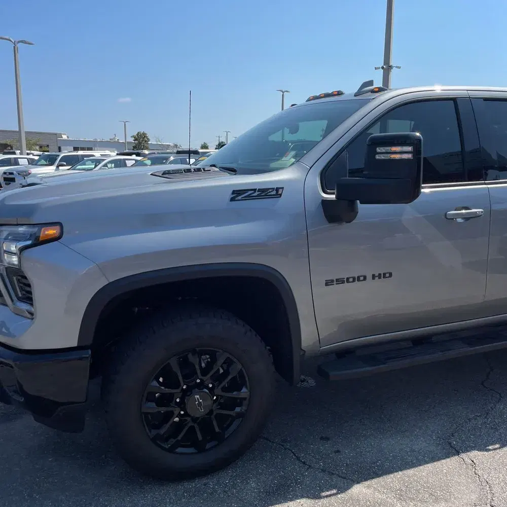 2025 Chevrolet Silverado 2500HD LTZ