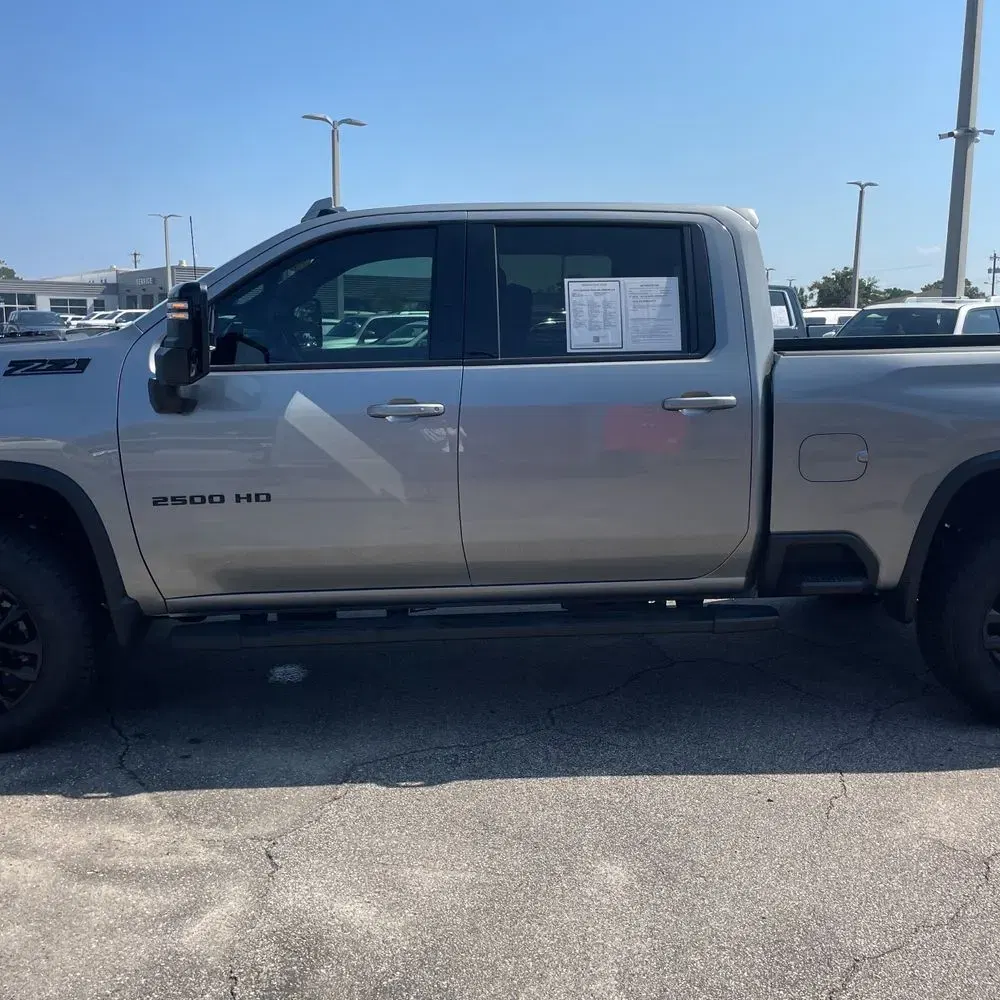 2025 Chevrolet Silverado 2500HD LTZ