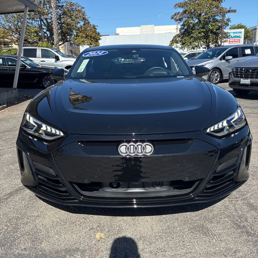 2024 Audi RS e-tron GT Base