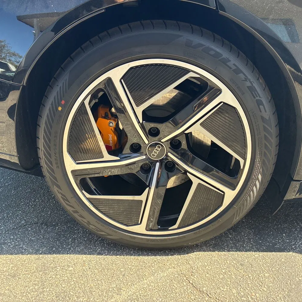 2024 Audi RS e-tron GT Base