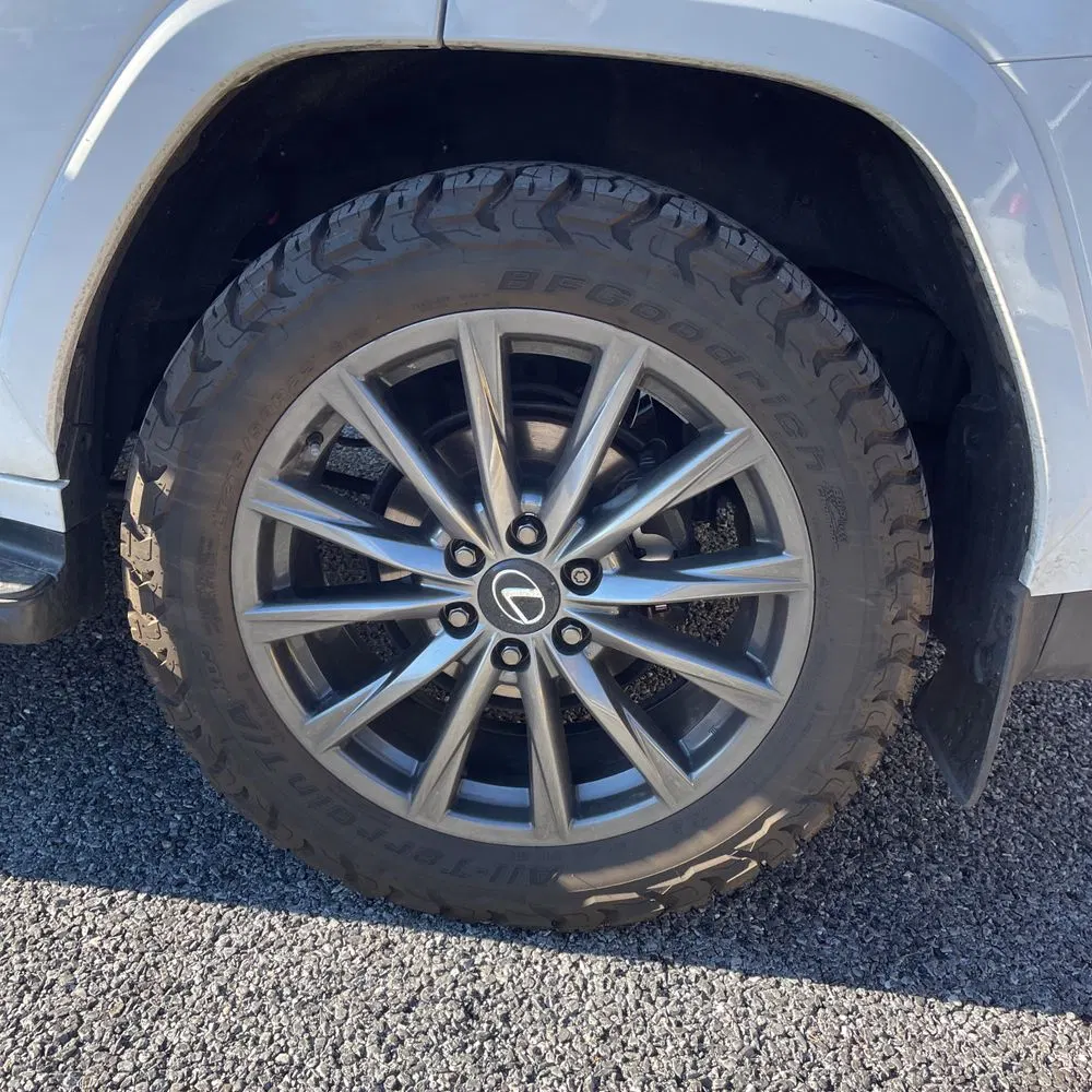 2024 Lexus LX 600 F SPORT Handling
