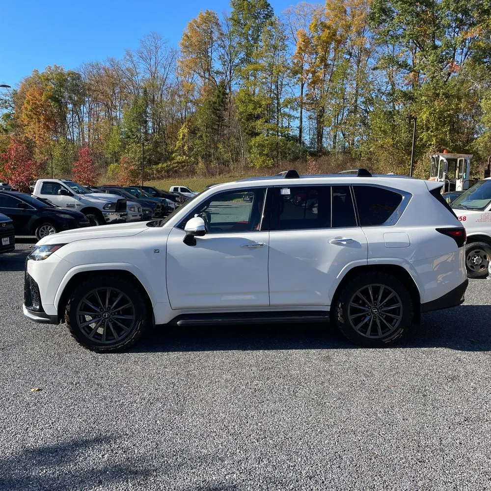 2024 Lexus LX 600 F SPORT Handling