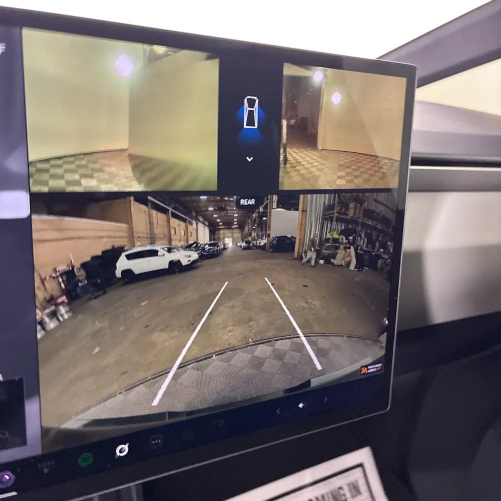 2025 Tesla Cybertruck Base
