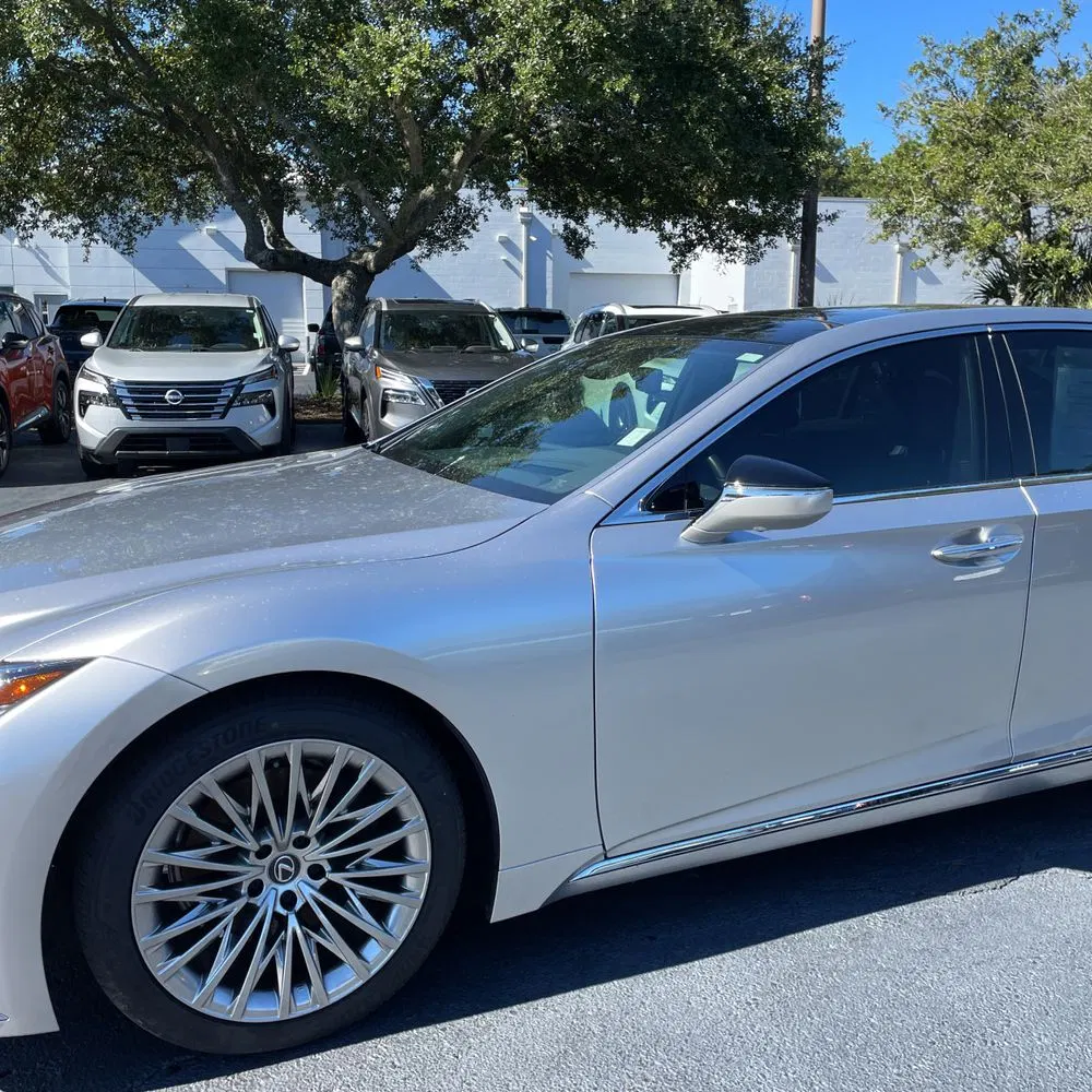2024 Lexus LS 500 Base