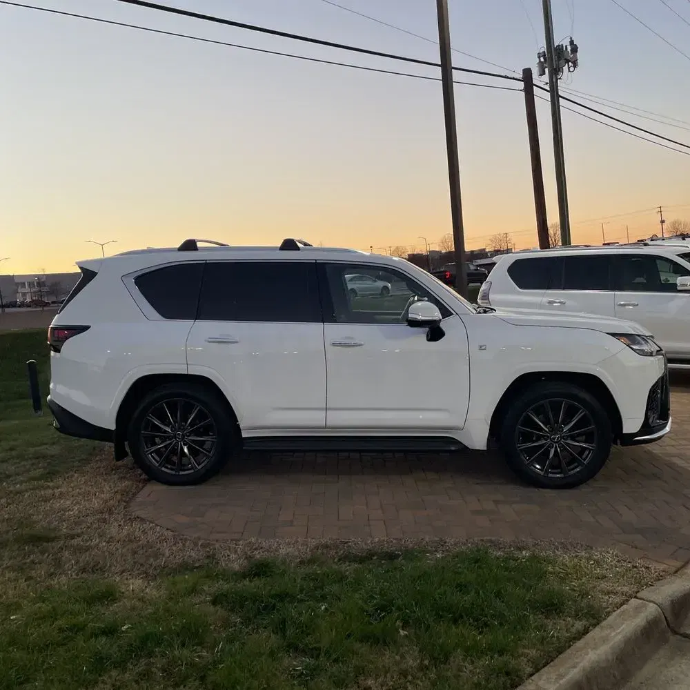 2024 Lexus LX 600 F SPORT Handling