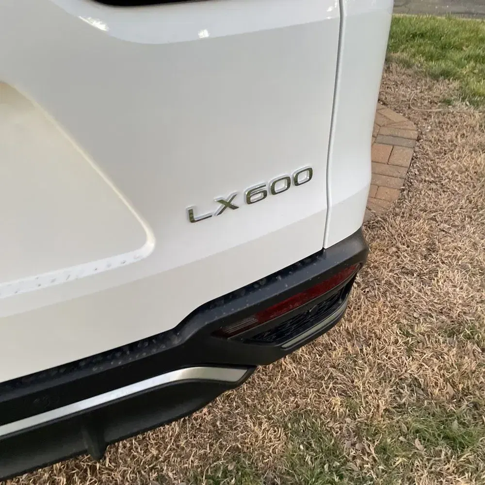 2024 Lexus LX 600 F SPORT Handling
