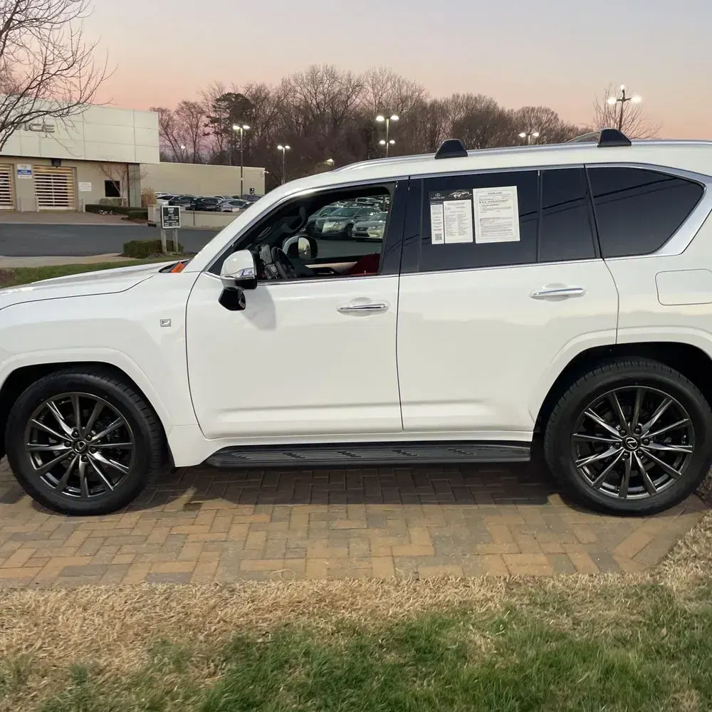 2024 Lexus LX 600 F SPORT Handling