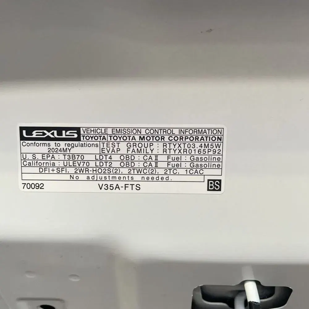 2024 Lexus LX 600 F SPORT Handling