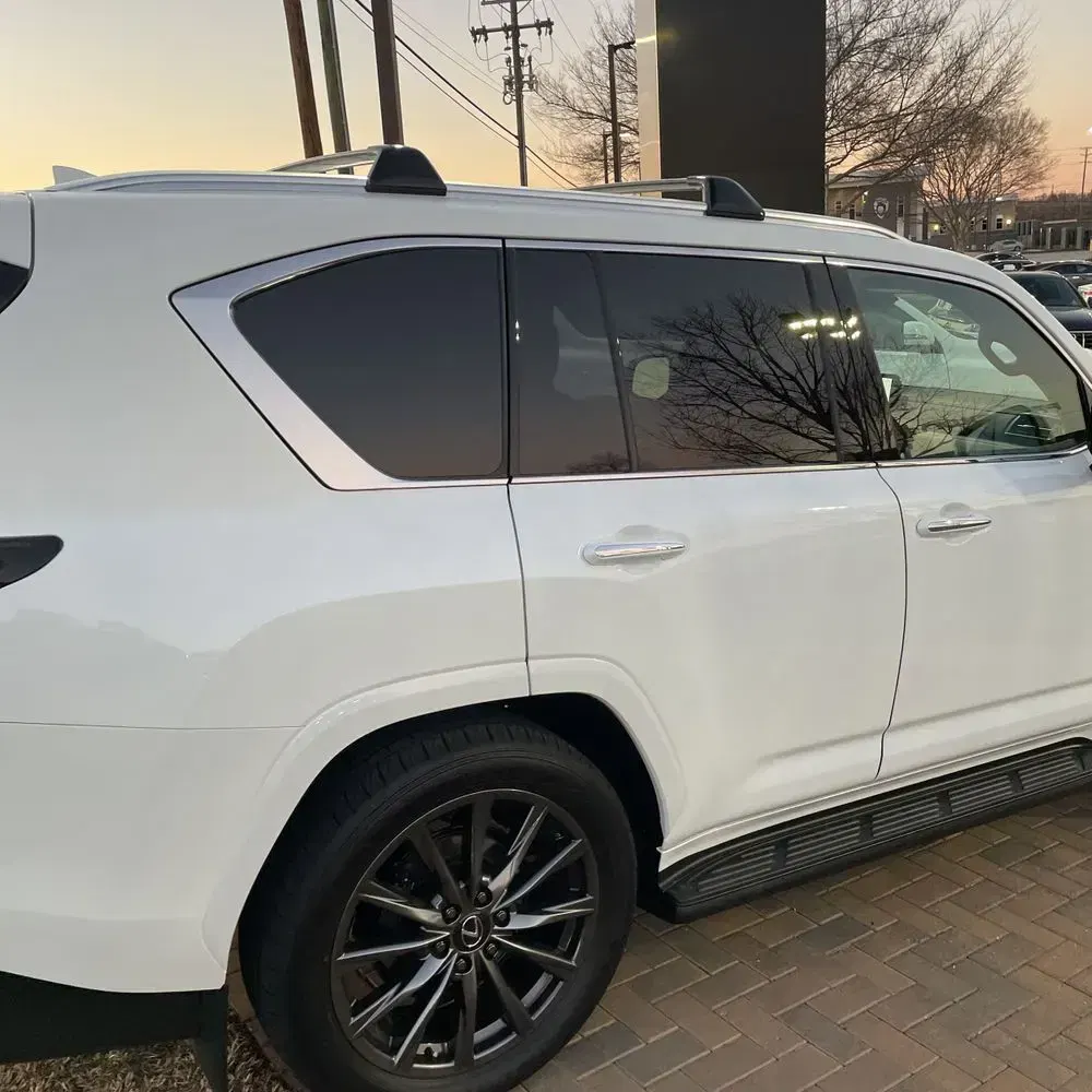 2024 Lexus LX 600 F SPORT Handling