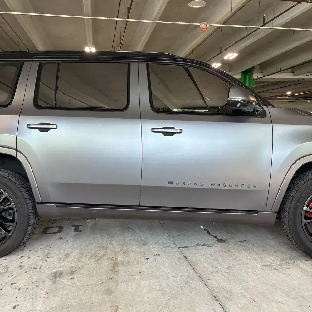 2022 Jeep Grand Wagoneer Obsidian