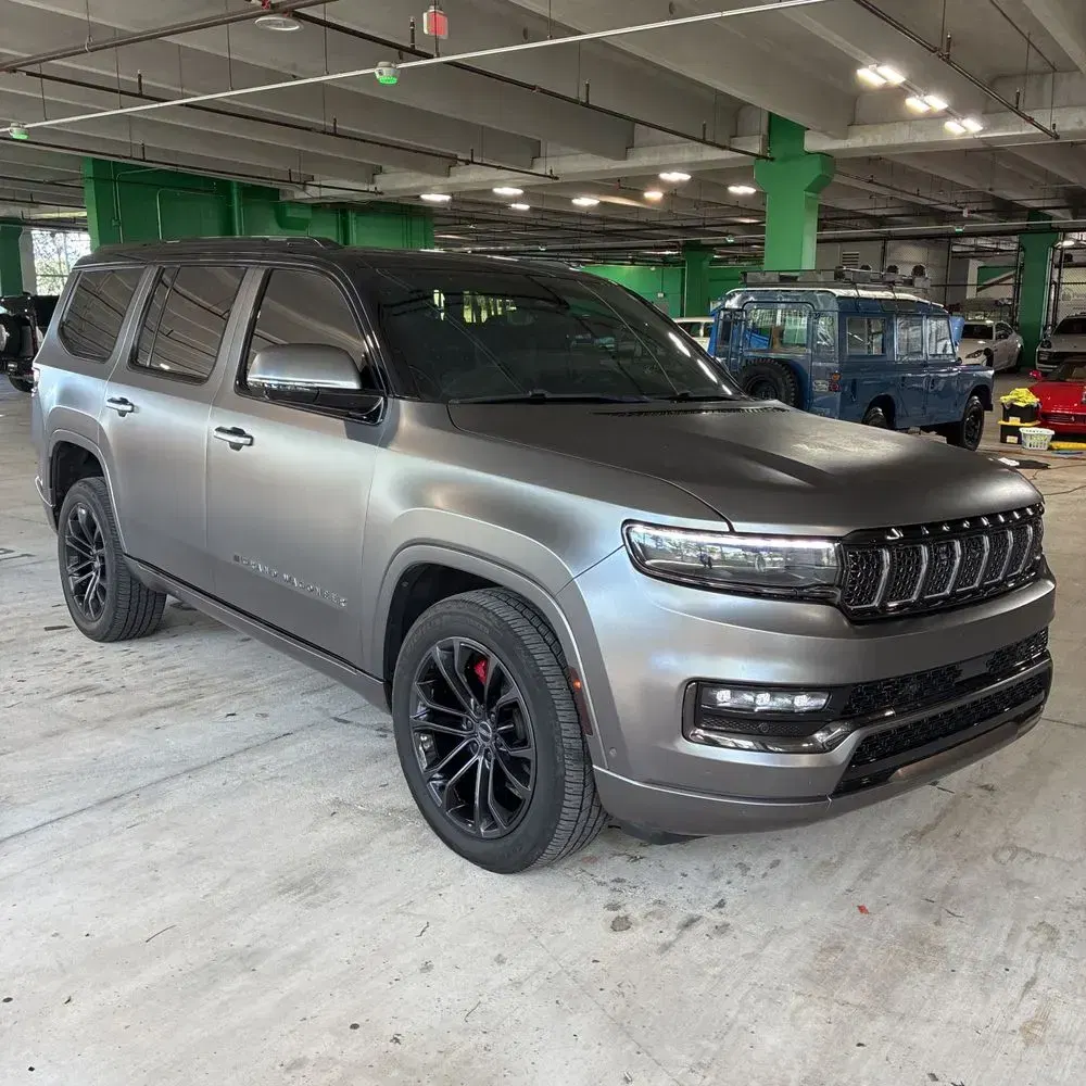 2022 Jeep Grand Wagoneer Obsidian