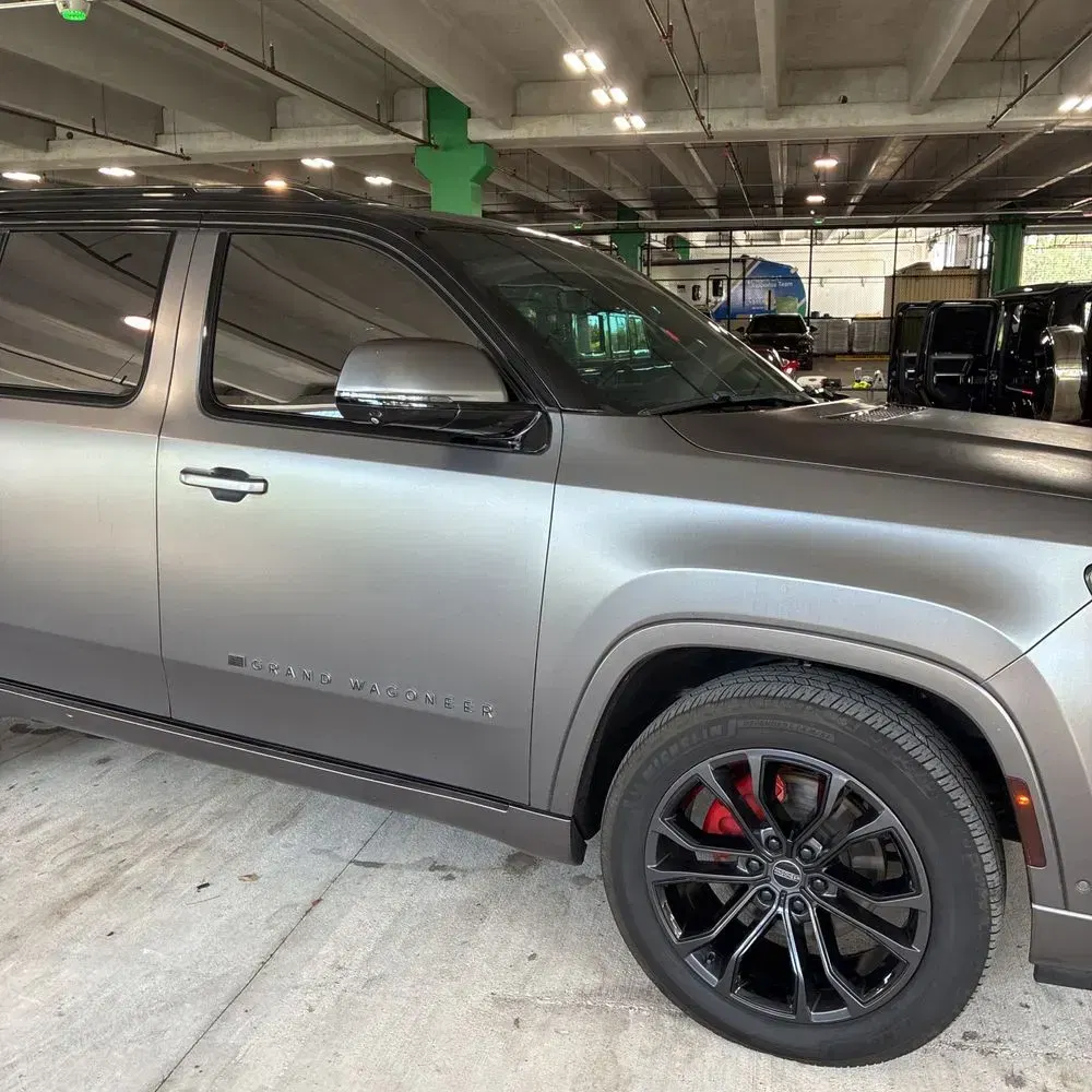 2022 Jeep Grand Wagoneer Obsidian