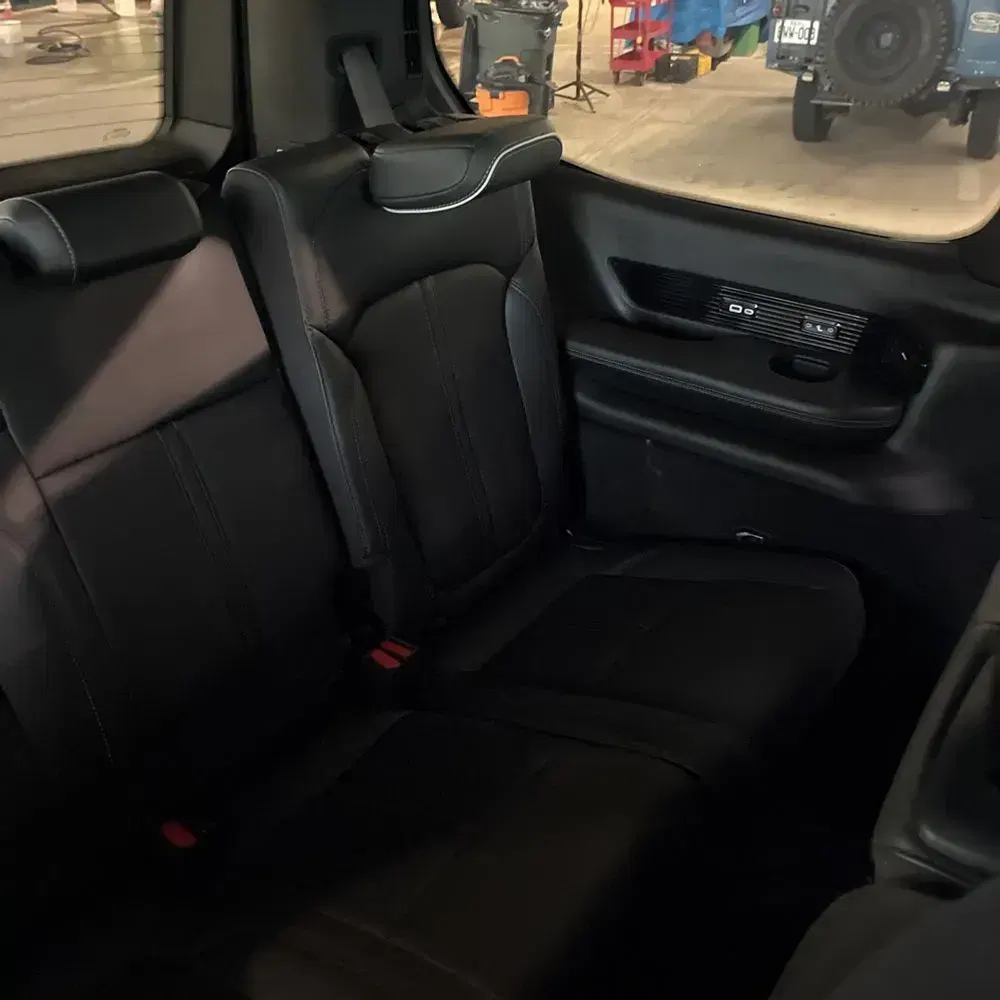 2022 Jeep Grand Wagoneer Obsidian