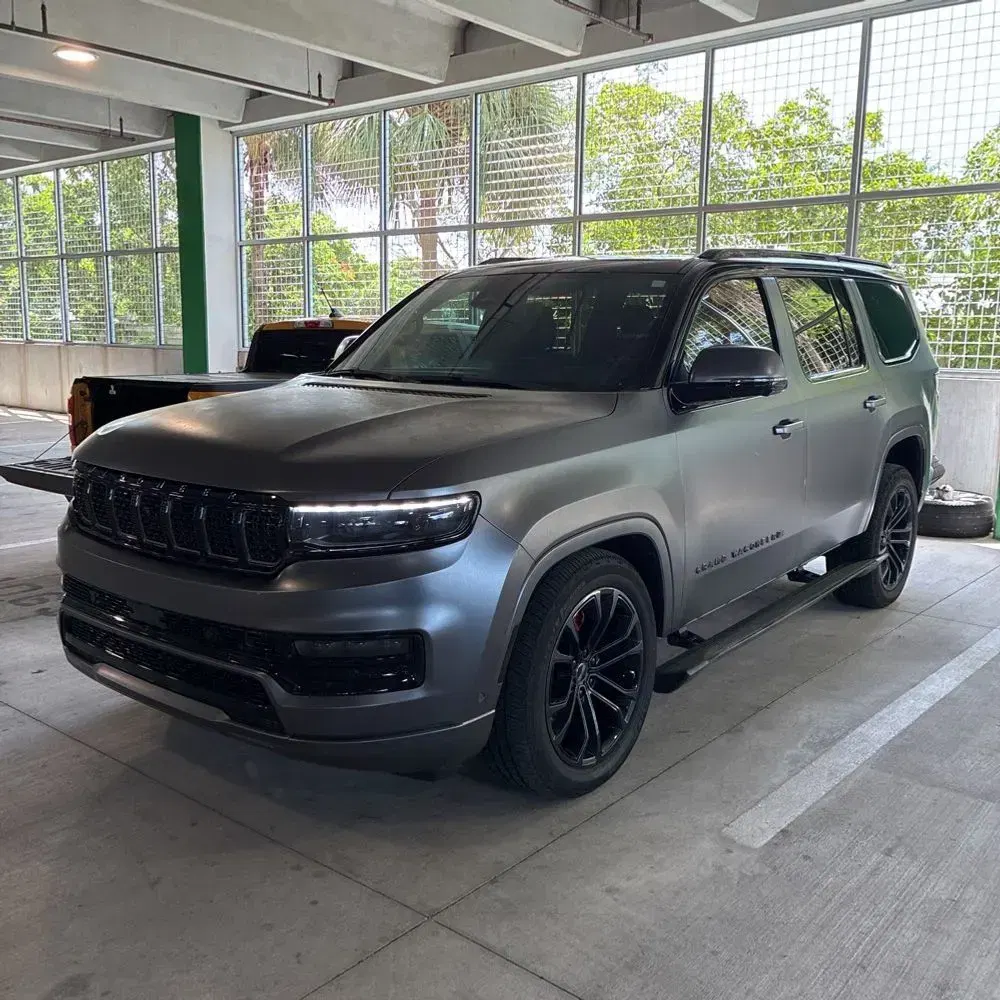 2022 Jeep Grand Wagoneer Obsidian