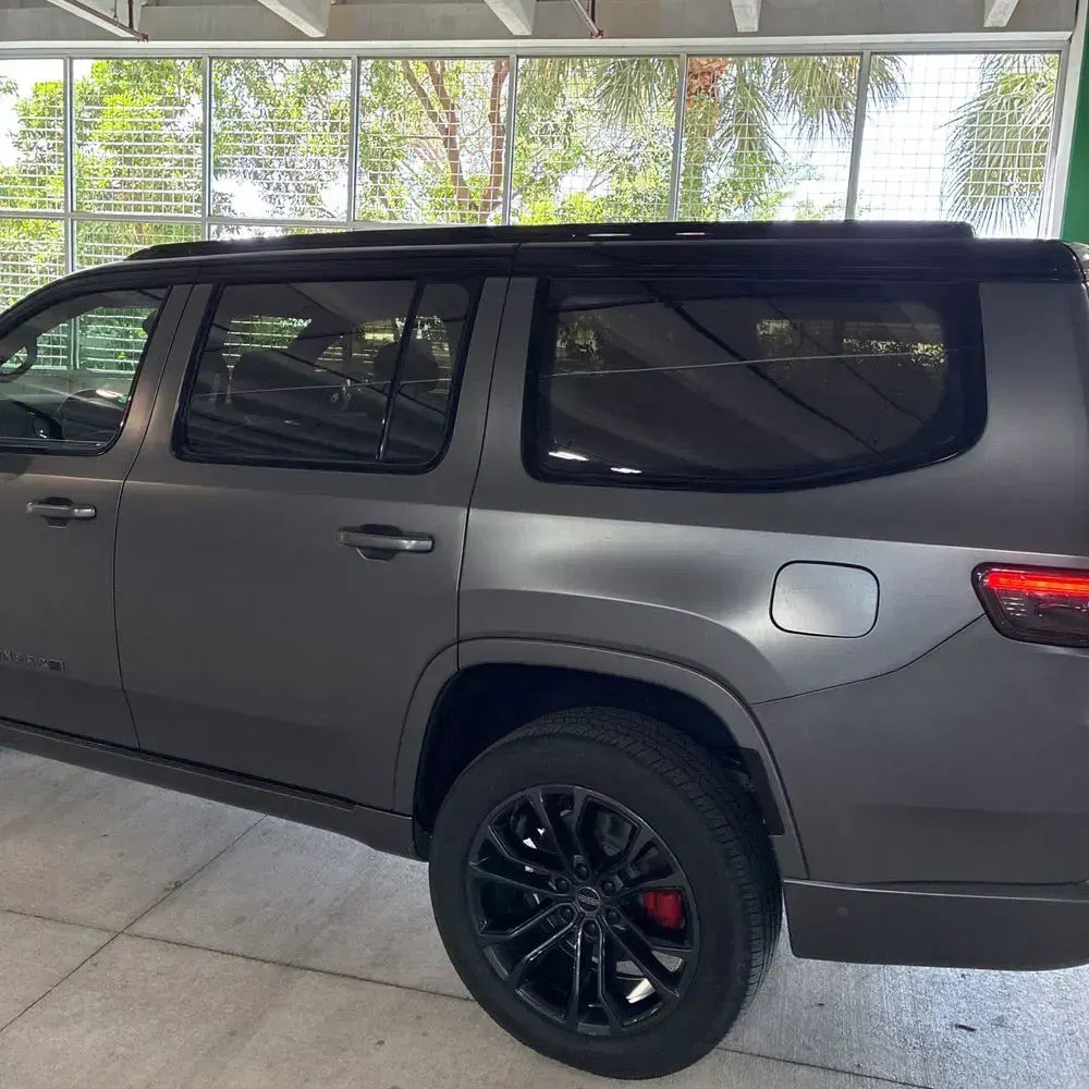 2022 Jeep Grand Wagoneer Obsidian
