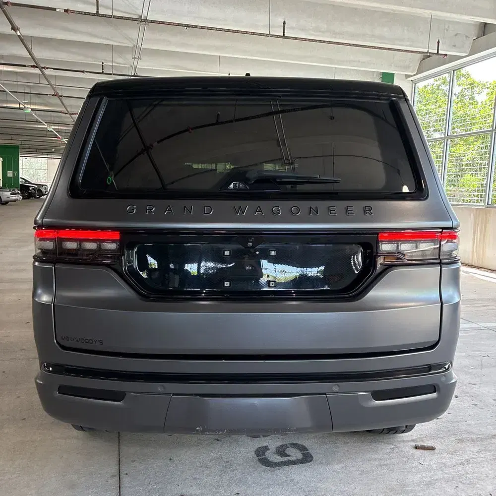 2022 Jeep Grand Wagoneer Obsidian