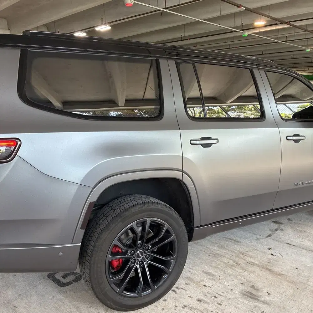 2022 Jeep Grand Wagoneer Obsidian