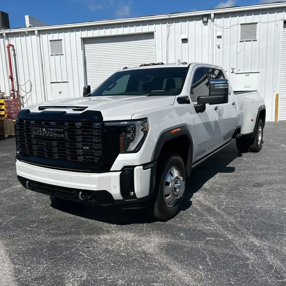 2025 GMC Sierra 3500HD Denali Ultimate