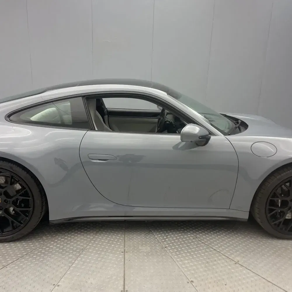 2024 Porsche 911 Carrera 4S