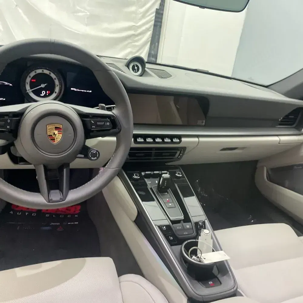 2024 Porsche 911 Carrera 4S